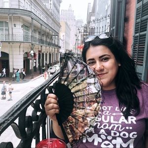 Meet your Posher, Estrella